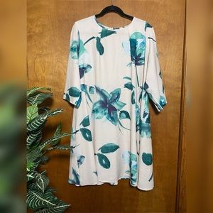 ASOS Curve Flowy Floral Print Dress! US 18/UK 22